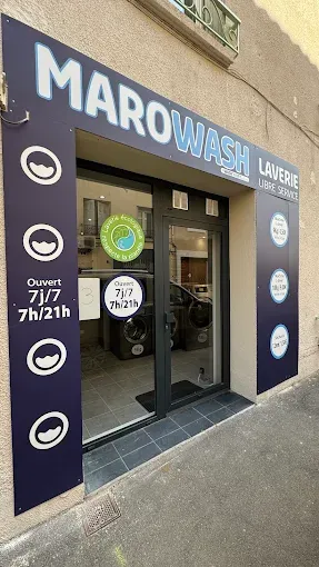 Laverie automatique moderne avec lessive intégrée à Narbonne centre-ville ( face à l'hôpital )